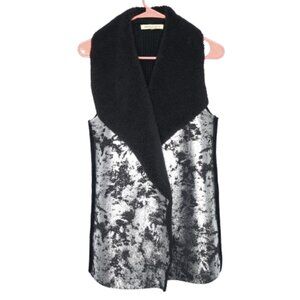 Mesh + Lace Black & Silver Sherpa-Lined Open Front Vest - M. Polyester/Acrylic